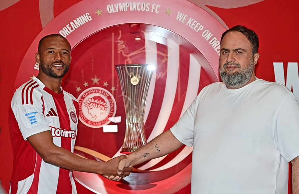 Ο Ολυμπιακός ανακοίνωσε την ανανέωση του Αγιούμπ Ελ Κααμπί με εντυπωσιακό βίντεο (vid)