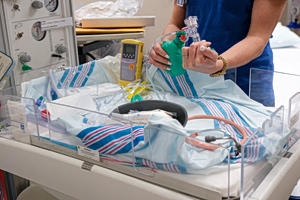 Έρευνα σοκ στις ΗΠΑ: Δύο χημικές ουσίες πίσω από εκατομμύρια πρόωρους τοκετούς και χιλιάδες θανάτους νεογνών