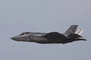 Αμερικανικό F-35 πραγματοποίησε αναγκαστική προσγείωση μετά από πλήγμα κατά τη διάρκεια αποστολής στο Ιράν