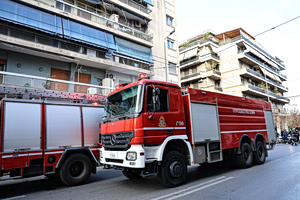 Φωτιά στην αποθήκη της εκκλησίας του «ιερέα» youtuber στη Λιοσίων – Καταστράφηκε η σκεπή