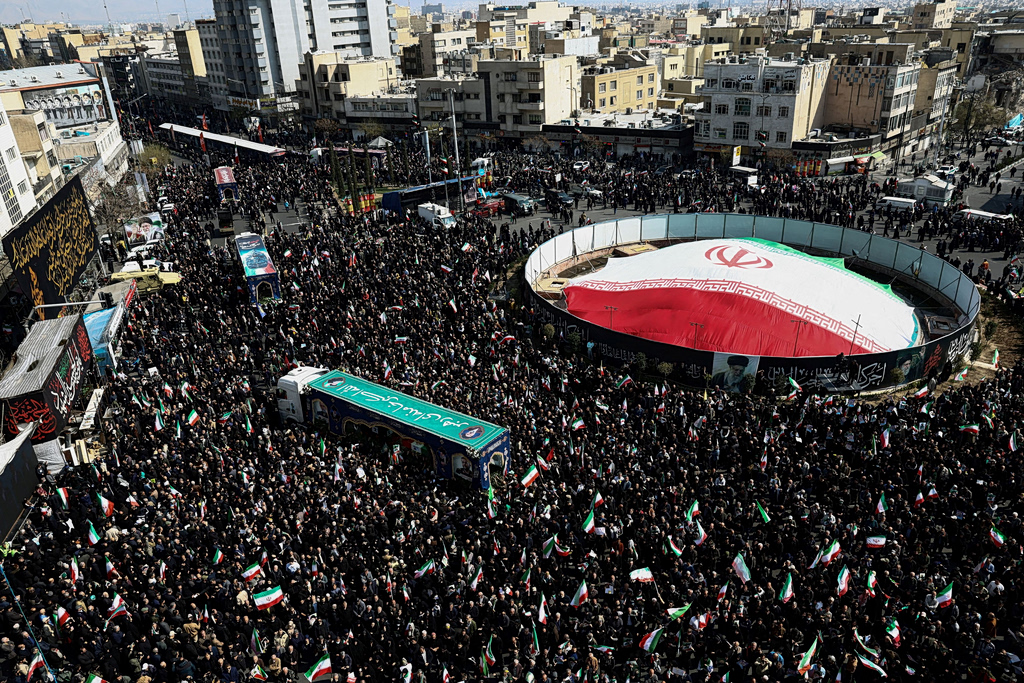 Ιράν: Πράκτορες Μοσάντ απειλούν αξιωματούχους με τηλεφωνήματα – «Εσύ είσαι ο επόμενος στη λίστα»