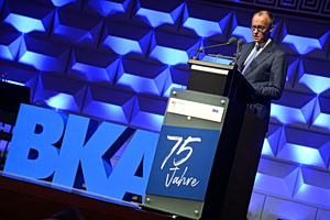 Συναγερμός μετά από επιθέσεις σε συναγωγές – Πρόσθετα μέτρα ασφαλείας λαμβάνει η Γερμανία