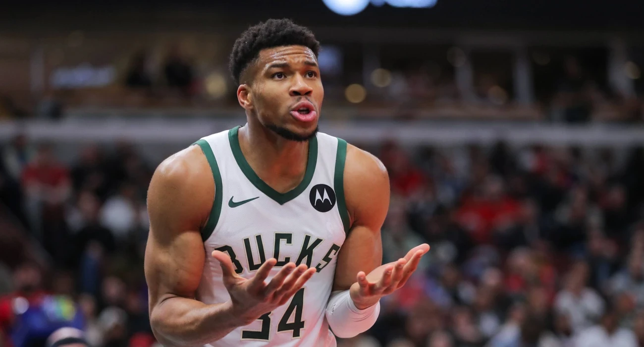 &Omicron; &Rho;ί&beta;&epsilon;&rho;&sigmaf; &mu;ί&lambda;&eta;&sigma;&epsilon; &gamma;&iota;&alpha; &tau;&eta;&nu; &epsilon;&pi;&iota;&sigma;&tau;&rho;&omicron;&phi;ή &tau;&omicron;&upsilon; &Alpha;&nu;&tau;&epsilon;&tau;&omicron;&kappa;&omicron;ύ&nu;&mu;&pi;&omicron;: &laquo;&Delta;&epsilon;&nu; &xi;έ&rho;&omega; &pi;ό&sigma;&omicron; &alpha;&kappa;ό&mu;&eta; &theta;&alpha; &tau;&omicron;&upsilon; &pi;ά&rho;&epsilon;&iota; &nu;&alpha; &epsilon;&pi;&iota;&sigma;&tau;&rho;έ&psi;&epsilon;&iota;&raquo;