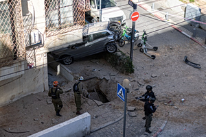 Πώς έγινε η επίθεση με πυραύλους στο Ισραήλ – Έξι τραυματίες