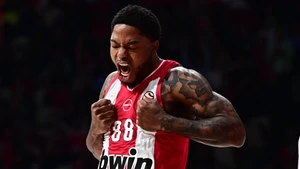 Ολυμπιακός – Μπασκόνια 90-80: Νέα νίκη οι «ερυθρόλευκοι» και «σφραγίζουν» το πλεονέκτημα έδρας