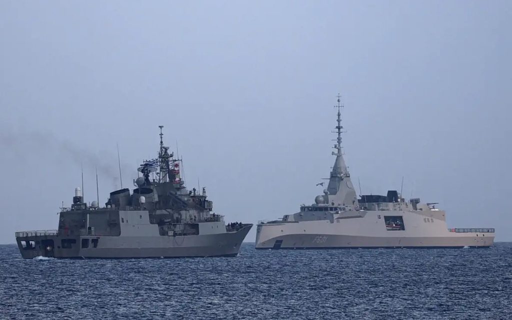 Ερωτηματολόγιο ΝΕΩΝ: Τι θα έκανες σε περίπτωση εμπλοκής της Ελλάδας σε πόλεμο;