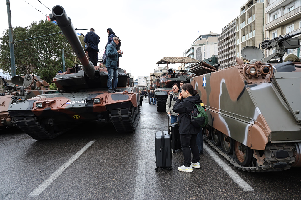 25η Μαρτίου: Κυκλοφοριακές ρυθμίσεις στο κέντρο της Αθήνας – Αλλαγές σε Μετρό και λεωφορεία