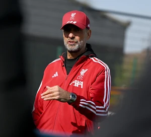 Reunion Κλοπ με Λίβερπουλ στο Άνφιλντ, παρών και ο Σωκράτης (vid)