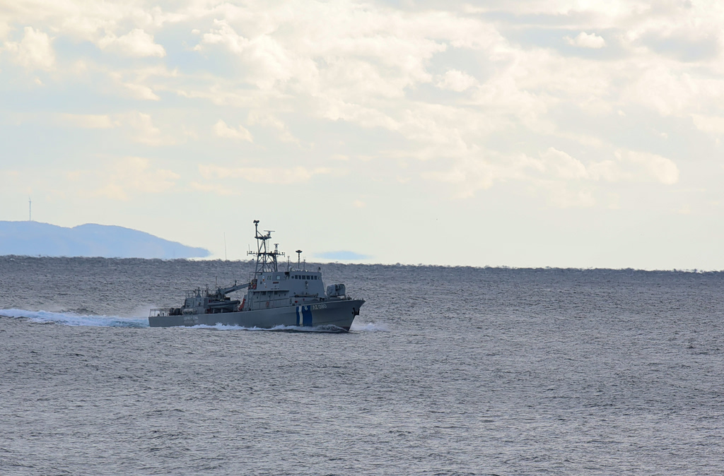 Συναγερμός στα Χανιά για 8χρονο που παρασύρθηκε με το σωσίβιο του στη θάλασσα