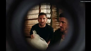 Ο Λιονέλ Μέσι πρωταγωνιστεί σε βίντεο κλιπ με τον Ντε Πολ και γίνεται viral (vid)