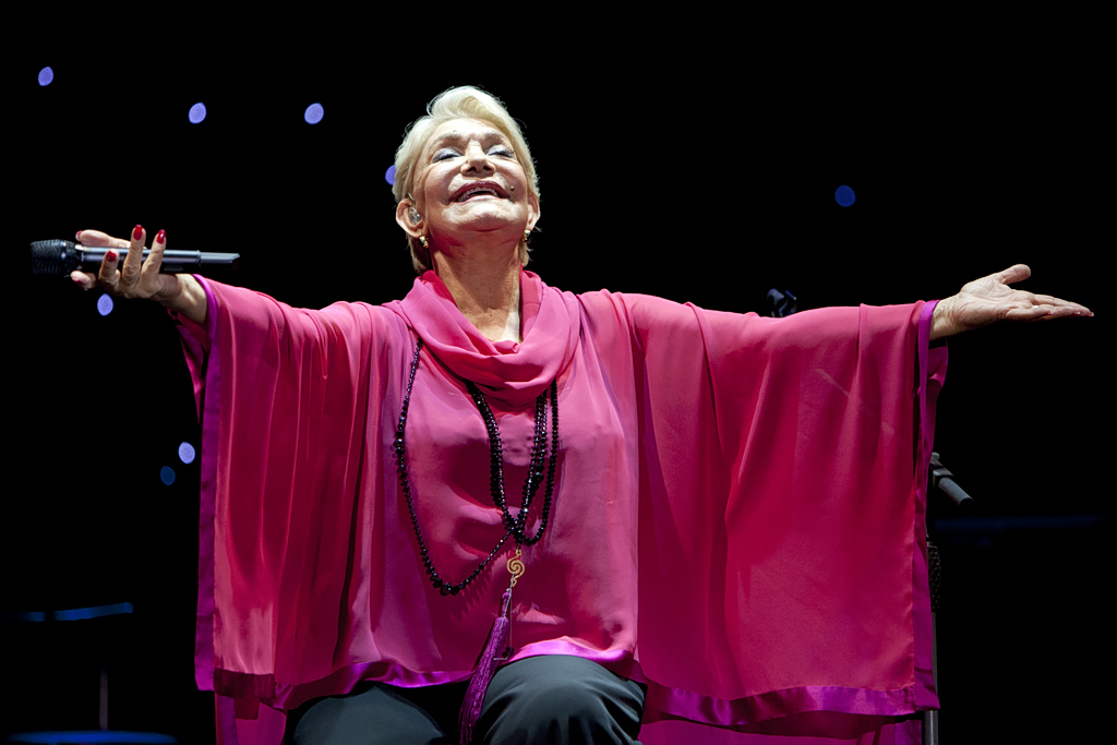 Άγγελος Παπαδημητρίου για Μαρινέλλα: Δυστυχώς δεν είναι καλά, είναι μεταξύ ουρανού και γης