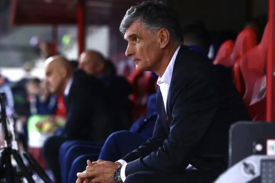 Οι ευχές της Σεβίλλης για τα γενέθλια του Χοσέ Λουίς Μεντιλίμπαρ (pic)