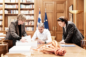 Μητσοτάκης για φωτογραφικά ντοκουμέντα της Καισαριανής: «Ένιωσα συγκίνηση, ρίγος αλλά και υπερηφάνεια»