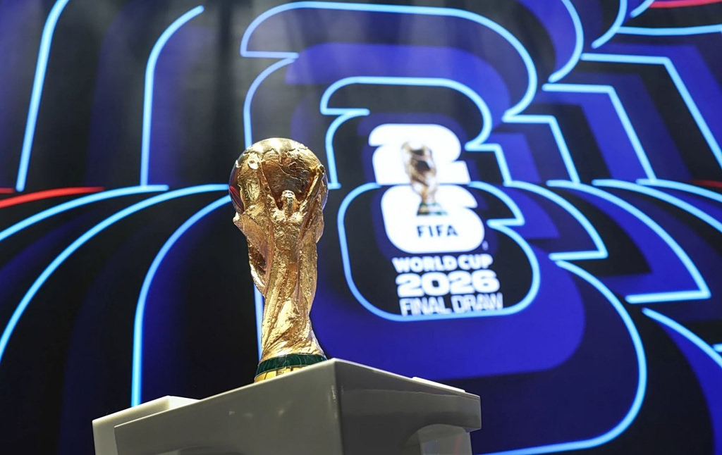 Μήνυμα κατά του Μουντιάλ στους δρόμους του Μεξικού: Έκτισαν αυτοσχέδιο γήπεδο ποδοσφαίρου σε πολυσύχναστο δρόμο