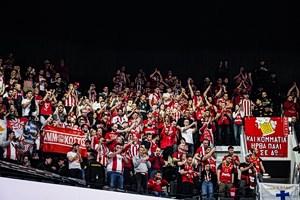 Η Ευρωλίγκα αποθεώνει τους φίλους του Ολυμπιακού: «Η στήριξή τους στα εκτός έδρας είναι απαράμιλλη»