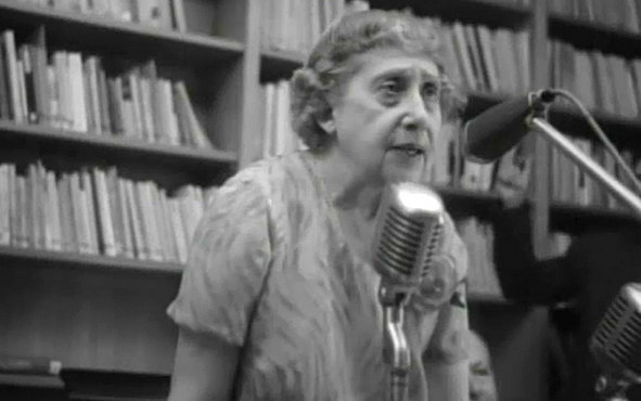 Ελένη Ουράνη: Η γυναίκα πίσω από τον (Αλκη) Θρύλο