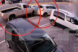 Παλλήνη: Βίντεο ντοκουμέντο από τροχαίο που προκάλεσε μεθυσμένος οδηγός με τα ανήλικα παιδιά του στο αυτοκίνητο