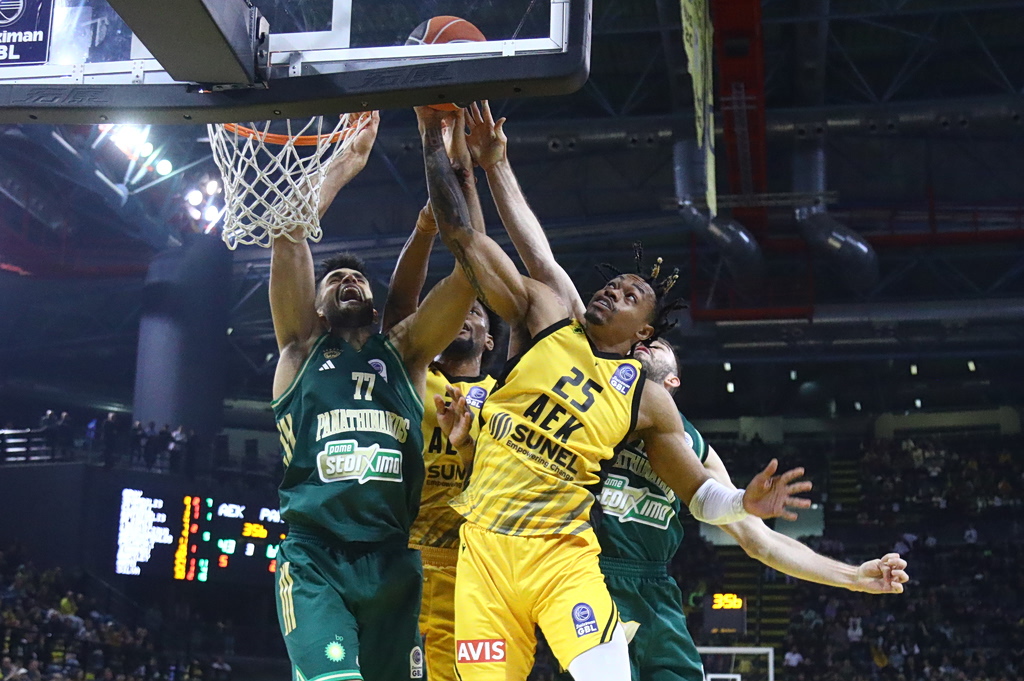 Οι αθλητικές μεταδόσεις της ημέρας (15/4): Στο επίκεντρο στο Champions League, μάχες στα παρκέ του ελληνικού Μπάσκετ