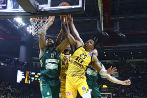 Οι αθλητικές μεταδόσεις της ημέρας (15/4): Στο επίκεντρο στο Champions League, μάχες στα παρκέ του ελληνικού Μπάσκετ