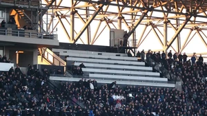 Απαγόρευση εισόδου σε γήπεδα στους οκτώ οπαδούς του ΠΑΟΚ για το επεισόδιο στα δημοσιογραφικά της Τούμπας