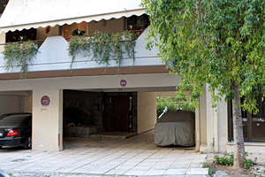 Απάτη με γκαράζ – μαϊμούδες: Όταν οι ιδιοκτήτες τα μετατρέπουν σε αποθήκες