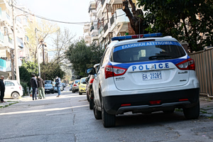 Τρόμος στο Περιστέρι: Κατέβασε το παντελόνι και το εσώρουχό του μπροστά σε μένα και τη μητέρα του συντρόφου μου