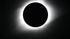 Ολική ηλιακή έκλειψη 2027: Η μεγαλύτερη που έχει γίνει εδώ και 100 χρόνια με διάρκεια ρεκόρ