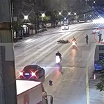 Νέο βίντεο από το τροχαίο δυστύχημα μπροστά από τη Βουλή – Τα δραματικά δευτερόλεπτα