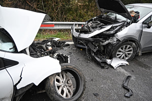 Τρομακτικό τροχαίο με δύο τραυματίες στην παλαιά εθνική οδό Άργους-Κορίνθου