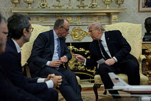 Σκληρή κριτική Μερτς προς Τραμπ: Αν θέλατε τη βοήθειά μας, να μας ρωτούσατε εκ των προτέρων – Αβέβαιη η επιχείρηση των ΗΠΑ