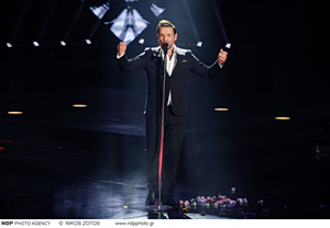 Ελένη Τσαλιγοπούλου, Σοφία Βόσσου και Ρία Ελληνίδου με τον Νίκο Βέρτη!