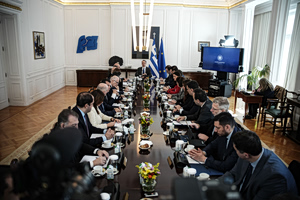 Δοκιμάζονται οι γραμμές άμυνας του Μαξίμου – ΚΥΣΕΑ, Υπουργικό και έκτακτες ανακοινώσεις