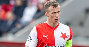 Συγκινητική στιγμή αγάπης: Η μικρή κόρη του Βλτεκ σκοράρει μπροστά στους φιλάθλους (vid)