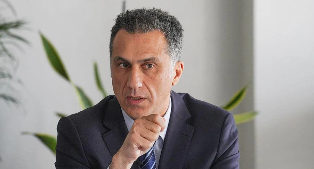 &Nu;έ&omicron;&sigmaf; CEO &sigma;&tau;&omicron;&nu; &Pi;&alpha;&nu;&alpha;&theta;&eta;&nu;&alpha;ϊ&kappa;ό