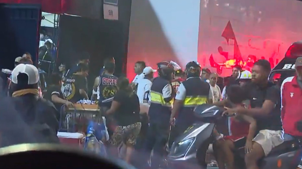 Σοκ στο Περού: Ένας νεκρός και τουλάχιστον 60 τραυματίες σε συγκέντρωση οπαδών της Αλιάντζα Λίμα (vids)