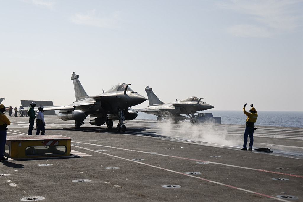 Σκληρή προειδοποίηση από τη Ρωσία: Στο στόχαστρο χώρες που θα φιλοξενήσουν γαλλικά πυρηνικά – Στο κάδρο και η Ελλάδα