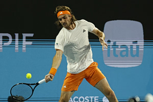 Οι αθλητικές μεταδόσεις (6/4): Πού θα δείτε Ελλάδα-Ουγγαρία και Στέφανο Τσιτσιπά