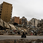 Ιράν: Επικήρυξε με 60.000 δολάρια τον αγνοούμενο Αμερικανό πιλότο – Το Ισραήλ χτυπά στόχους της Χεζμπολάχ στη Βηρυτό