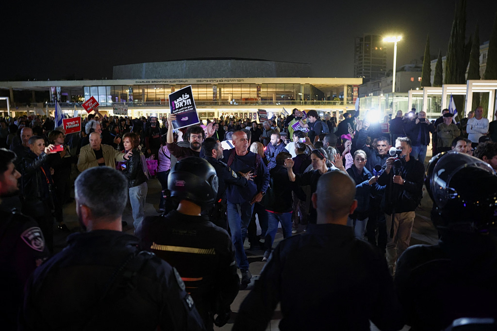 Αντιπολεμική διαδήλωση στο Τελ-Αβίβ: Συγκρούσεις με την Αστυνομία