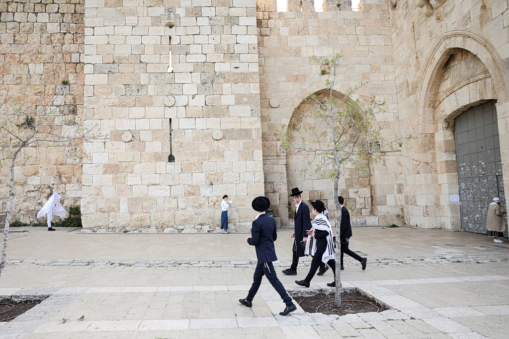 Ενα θραύσμα Αυτοκρατορικού Ελληνισμού στην Αγία Γη