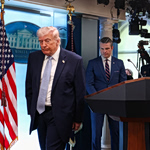 O Tραμπ απειλεί να καταστρέψει σε μία νύχτα το Ιράν – Τι συμφωνία ζητεί και τι απαντά η Τεχεράνη