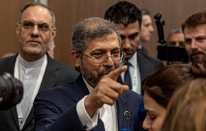 «Όχι» της Τεχεράνης σε τετ α τετ με τις ΗΠΑ: Στο «κόκκινο» η αντιπαράθεση για το ουράνιο