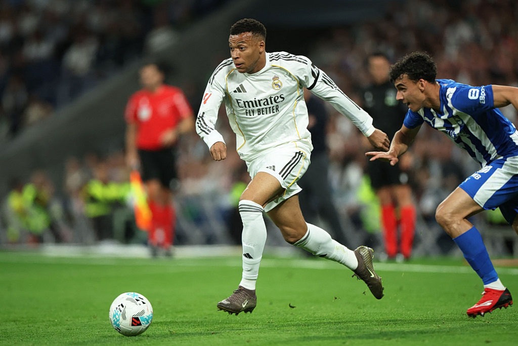 Τρομερή ατάκα του Αρμπελόα: «Δεν με νοιάζει αν ο Εμπαπέ κάνει like στον Μουρίνιο ή στην Τζούλια Ρόμπερτς»