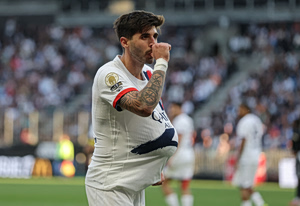 Ligue 1: Προελαύνει προς το τίτλο η Παρί – Νίκη με πρωταγωνιστή τον Γιάρεμτσουκ για την Λιόν