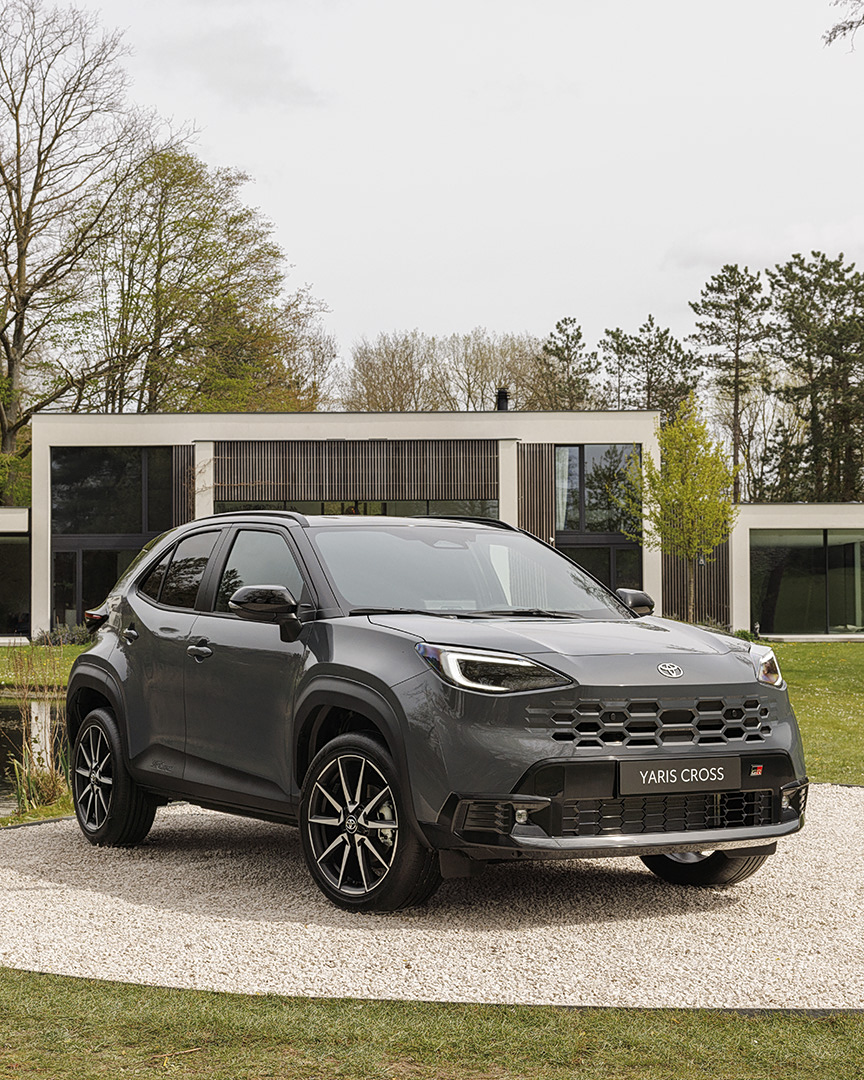 Toyota Yaris Cross: &Alpha;&nu;&alpha;&nu;&epsilon;ώ&nu;&epsilon;&tau;&alpha;&iota; &sigma;&chi;&epsilon;&delta;&iota;&alpha;&sigma;&tau;&iota;&kappa;ά