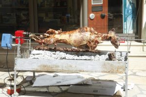 Με τι καιρό θα ψήσουμε τον οβελία – Σε ποιες περιοχές αναμένονται νεφώσεις και βροχές