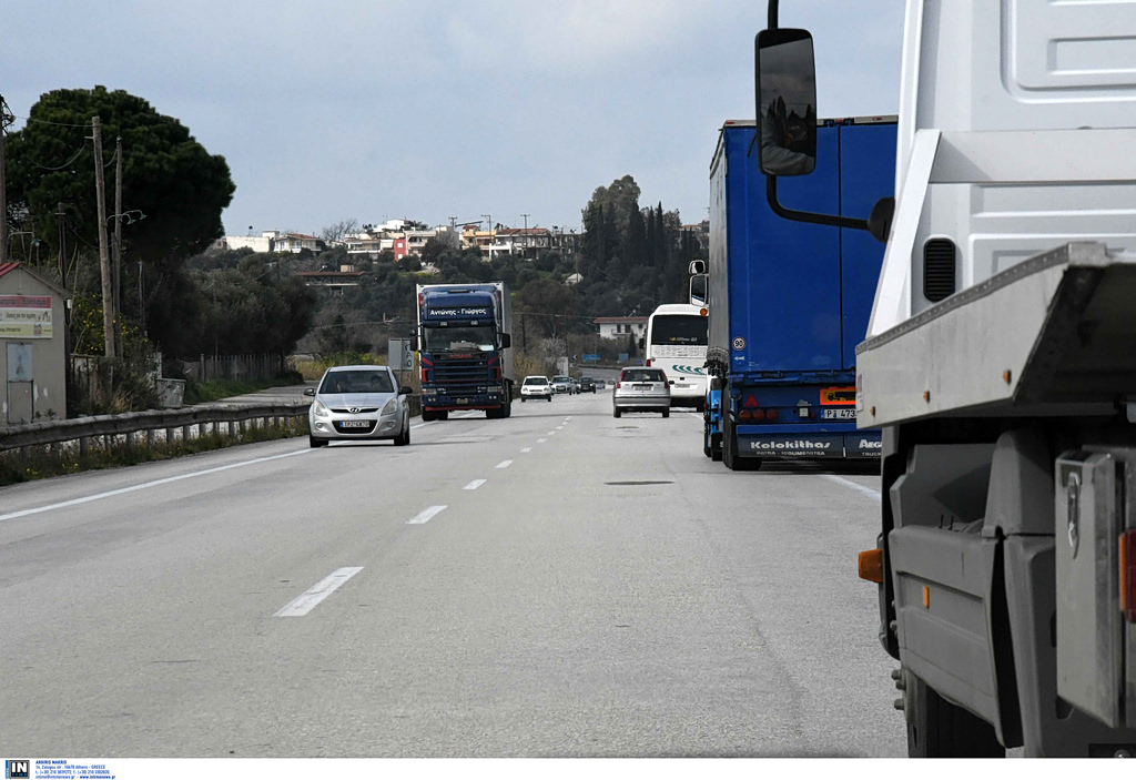 &Pi;&epsilon;&rho;&iota;&phi;έ&rho;&epsilon;&iota;&alpha; &Pi;&epsilon;&lambda;&omicron;&pi;&omicron;&nu;&nu;ή&sigma;&omicron;&upsilon;: 15 &epsilon;&kappa;&alpha;&tau;. &epsilon;&upsilon;&rho;ώ &gamma;&iota;&alpha; &delta;&rho;ό&mu;&omicron;&upsilon;&sigmaf; &chi;&omega;&rho;ί&sigmaf; &pi;&alpha;&gamma;ί&delta;&epsilon;&sigmaf; &ndash; &Xi;&epsilon;&kappa;&iota;&nu;&omicron;ύ&nu; &nu;έ&alpha; έ&rho;&gamma;&alpha; &omicron;&delta;&iota;&kappa;ή&sigmaf; &alpha;&sigma;&phi;ά&lambda;&epsilon;&iota;&alpha;&sigmaf;