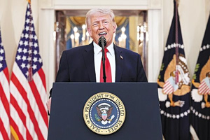 Washington Post: Τι θέλει να κερδίσει ο Τραμπ από τον πόλεμο στο Ιράν – Οι πέντε στόχοι και πού απέτυχε