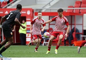 Το μήνυμα του Μπάμπη Κωστούλα για την ιστορική κατάκτηση του Youth League