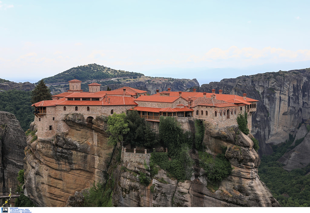 Τραγωδία στα Μετέωρα: Νεκρή γυναίκα μετά από πτώση στο κενό